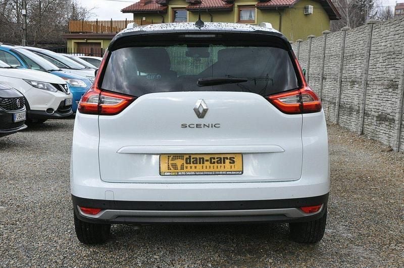 Używany Renault Grand Scénic IV 140 KM (102 kW) 2019 Biały Minivan