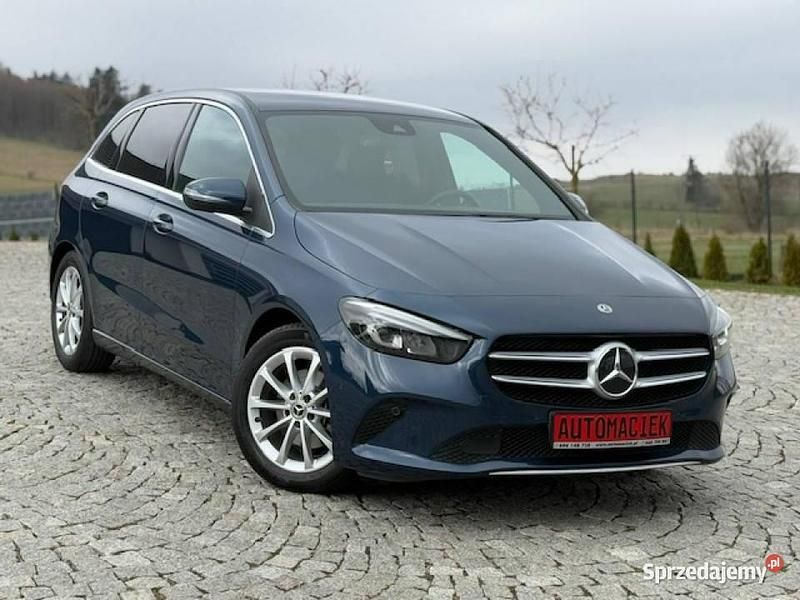 Inny (metalik) Używany 2020 Mercedes B200 Progressive Minivan | 79 400 zł (Uczciwa cena) - Obraz 1/4