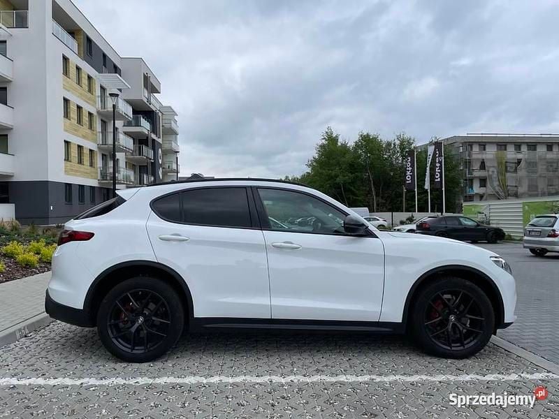 Używany 2018 Alfa Romeo Stelvio SUV | 95 000 zł (Dość drogi) - Obraz 1/4