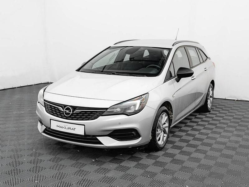 Używany Opel Astra 130 KM (95 kW) 2021 Srebrny (metalik) Kombi
