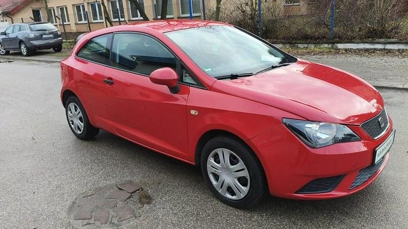 Czerwony Używany 2013 Seat Ibiza Hatchback | 14 500 zł (Dobra cena) - Obraz 1/4