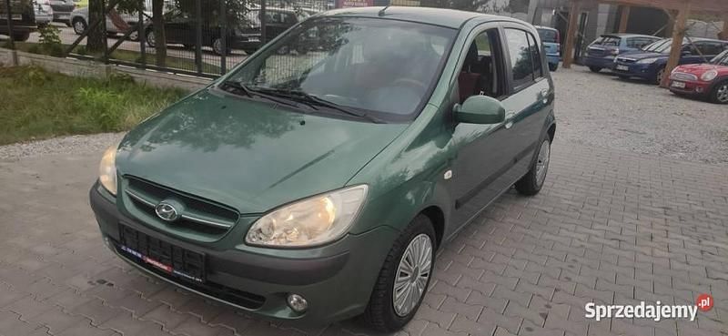 Używany Hyundai Getz 67 KM (49 kW) 2007 Zielony Hatchback