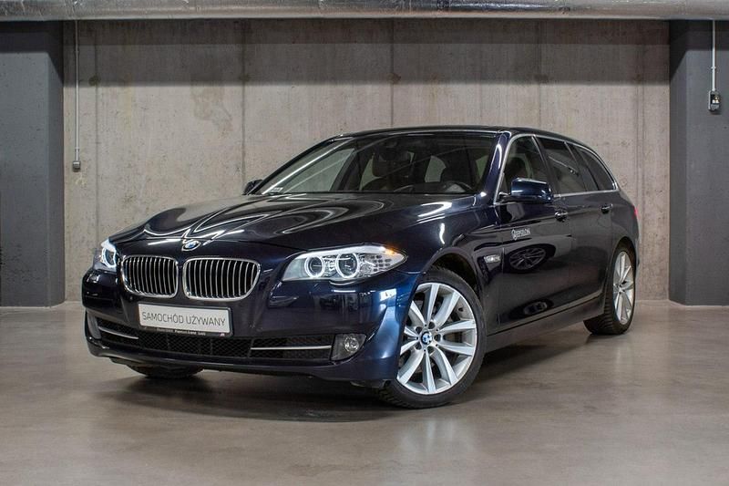 Niebieski ciemny (metalik) Używany 2013 BMW 535 Sedan/Limuzyna | 87 900 zł - Obraz 1/1