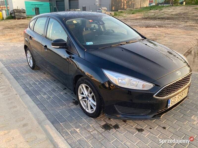 Czarny Używany 2017 Ford Focus Hatchback | 26 500 zł (Dobra cena) - Obraz 1/4