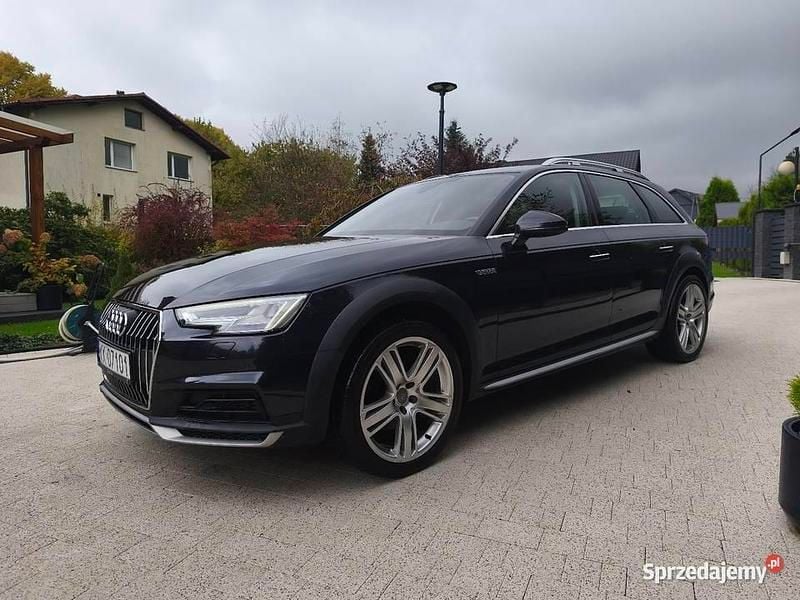 Czarny Używany 2018 Audi A4 Allroad Kombi | 89 900 zł (Dość drogi) - Obraz 1/4
