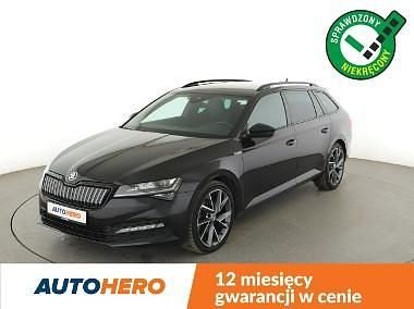 Używany Skoda Superb 218 KM (160 kW) 2020 Czarny Kombi