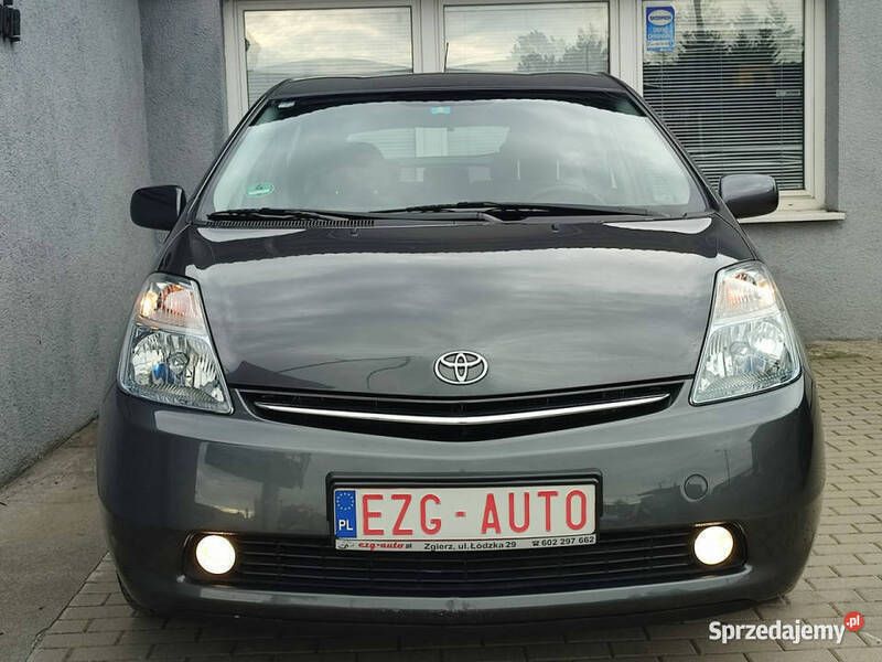 Grafitowy (metalik) Używany 2007 Toyota Prius Hatchback | 26 999 zł - Obraz 1/4