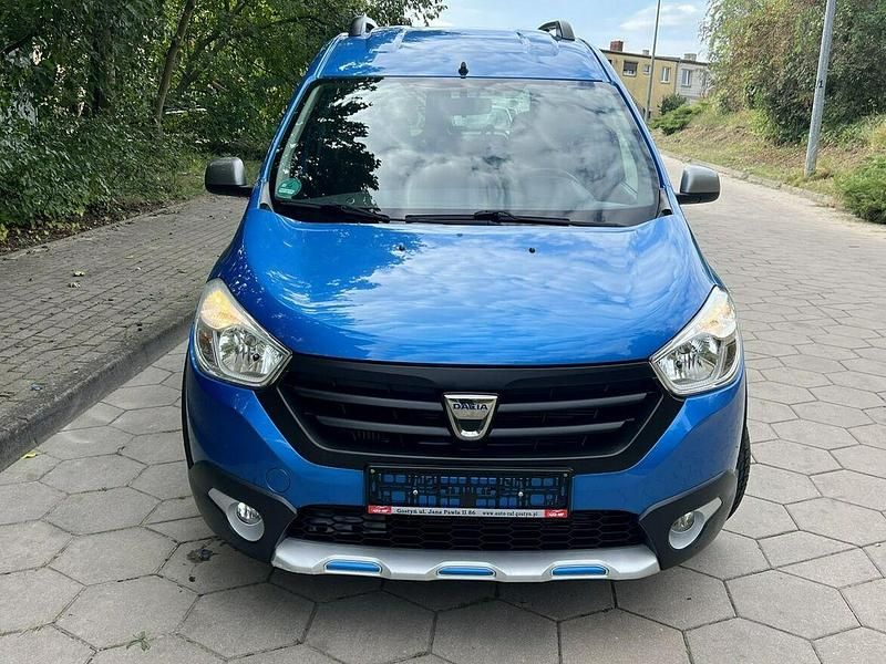 Używany Dacia Dokker Stepway 90 KM (66 kW) 2015 Niebieski Minivan