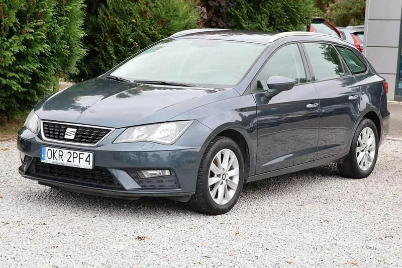 Używany Seat Leon 131 KM (96 kW) 2018 Szary (metalik) Kombi