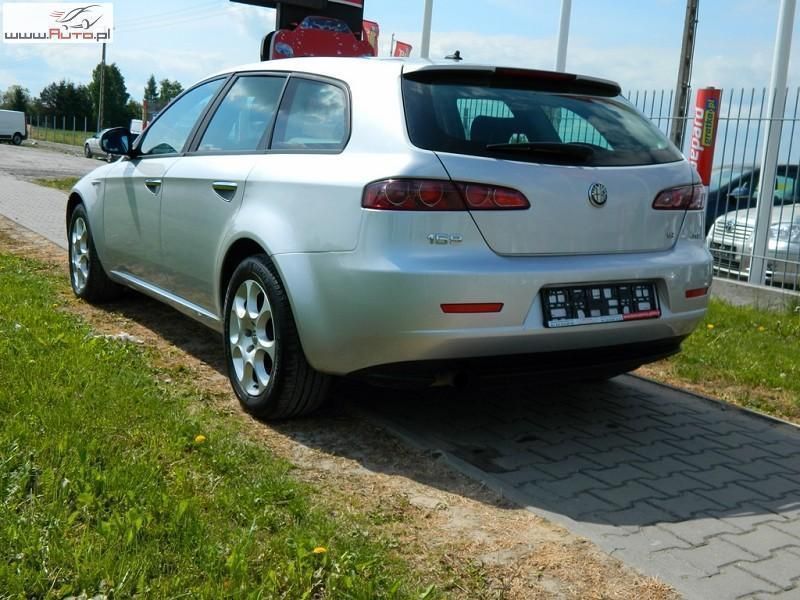 Używany Alfa Romeo 159 150 KM (110 kW) 2008 Srebrny Sedan/Limuzyna