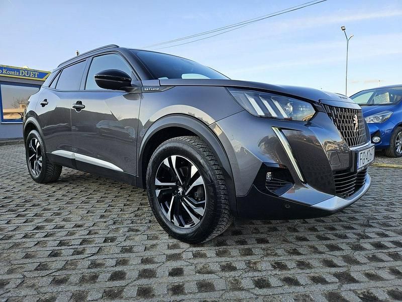 Używany Peugeot 2008 GT 130 KM (95 kW) 2020 Szary SUV