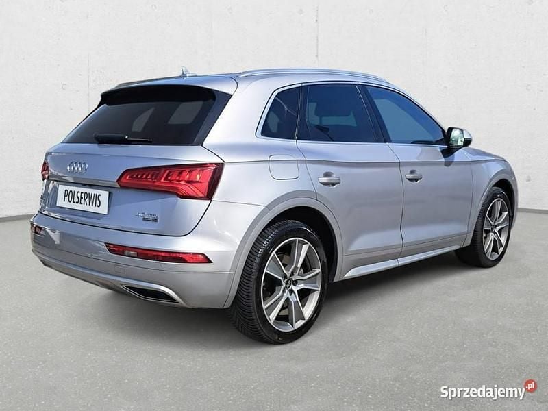 Używany Audi Q5 190 KM (139 kW) 2018 Srebrny (metalik) SUV