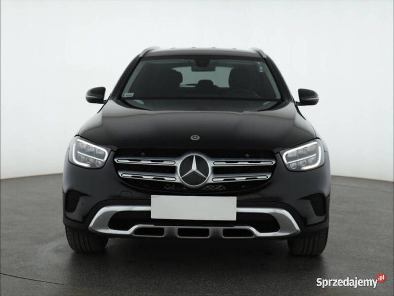 Czarny Używany 2020 Mercedes GLC220 SUV | 122 999 zł (Uczciwa cena) - Obraz 1/4