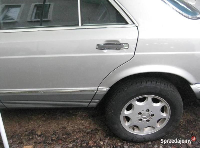 Używany Mercedes S280 1983 Sedan/Limuzyna