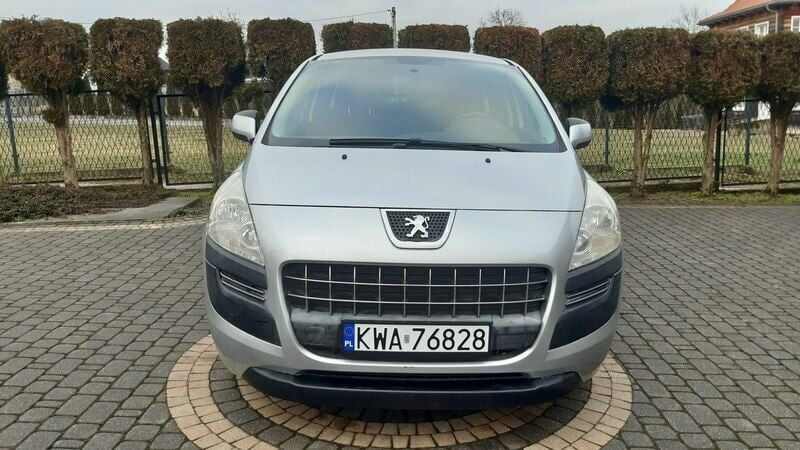 Srebrny Używany 2009 Peugeot 3008 Hatchback | 17 900 zł (Super Cena) - Obraz 1/4