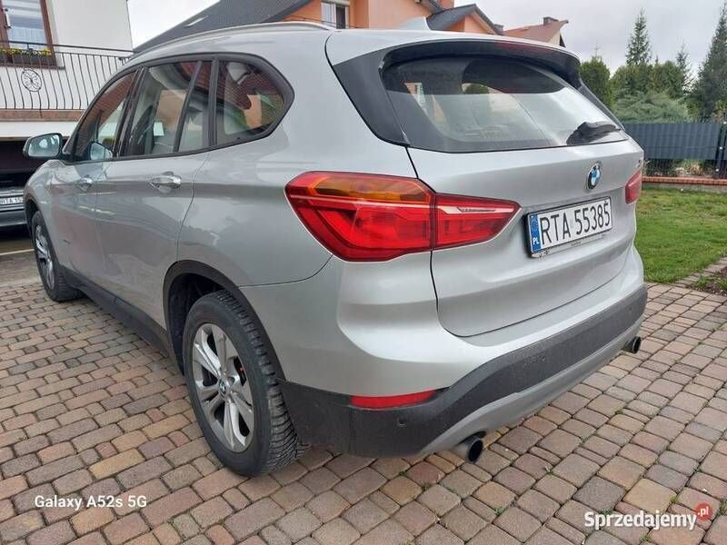 Srebrny Używany 2016 BMW X1 M Sport SUV | 77 000 zł (Dość drogi) - Obraz 1/4