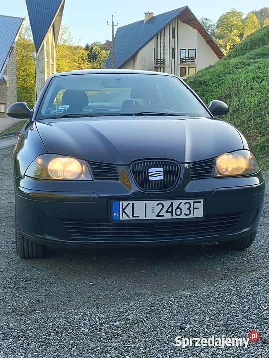 Czarny Używany 2005 Seat Cordoba Sedan/Limuzyna | 3900 zł (Uczciwa cena) - Obraz 1/4