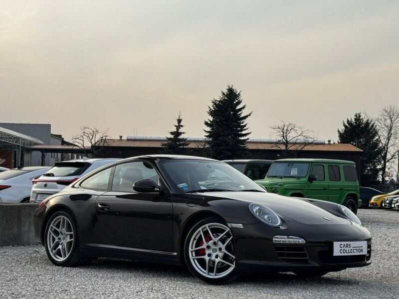 Brązowy (metalik) Używany 2007 Porsche 911 Coupe | 369 900 zł - Obraz 1/4