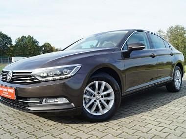 Używany VW Passat 150 KM (110 kW) 2016 Brązowy (metalik) Sedan/Limuzyna