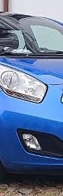 Używany Kia Venga 90 KM (66 kW) 2010 Niebieski Hatchback