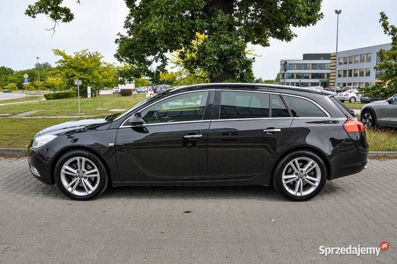 Używany 2010 Opel Insignia | 19 900 zł (Uczciwa cena) - Obraz 1/4