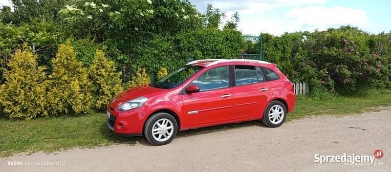 Używany 2010 Renault Clio III Kombi | 14 500 zł (Drogi) - Obraz 1/4