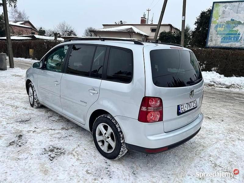 Używany VW Touran 140 KM (102 kW) 2008 Srebrny Minivan