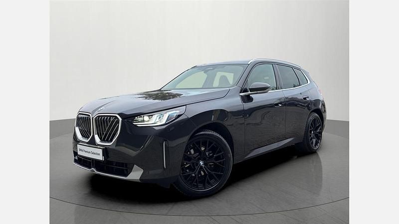Szary sophisto z brylantowym połyskiem metalizowany Używany 2025 BMW X3 Comfort Edition SUV | 259 900 zł - Obraz 1/3