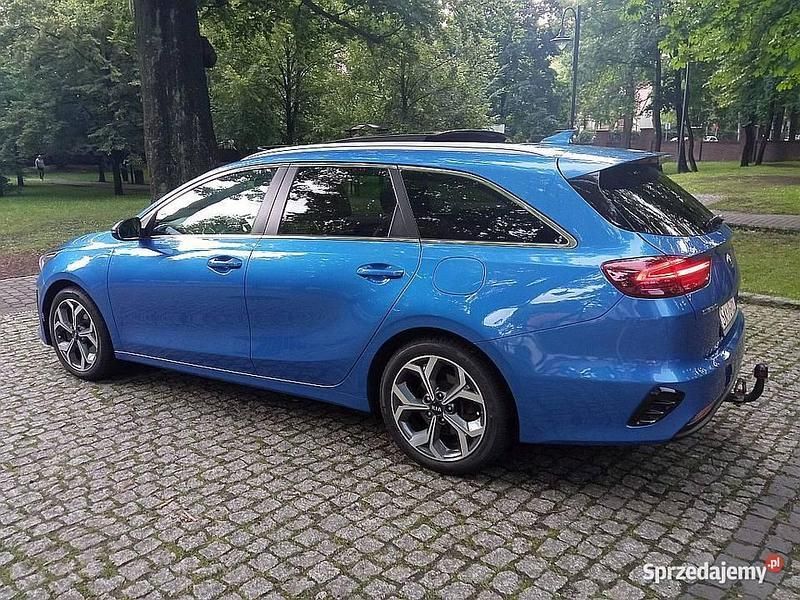 Niebieski Używany 2020 Kia Ceed Kombi | 64 900 zł (Drogi) - Obraz 1/4