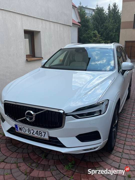 Używany 2020 Volvo XC60 SUV | 175 000 zł - Obraz 1/4