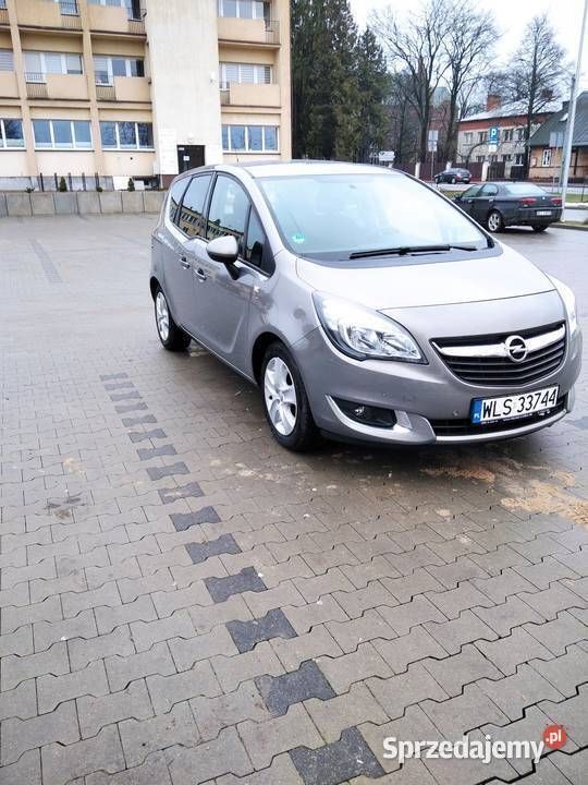 Używany 2016 Opel Meriva Minivan | 31 000 zł (Uczciwa cena) - Obraz 1/4