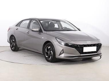 Szary Używany 2021 Hyundai Elantra Sedan/Limuzyna | 68 999 zł (Uczciwa cena) - Obraz 1/4