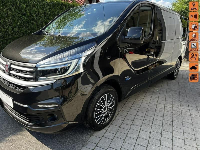 Czarny (metalik, perła) Używany 2017 Fiat Talento Van | 72 000 zł - Obraz 1/4