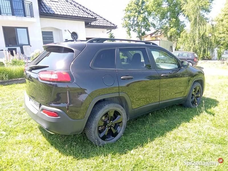 Używany Jeep Cherokee 2016 Czarny SUV