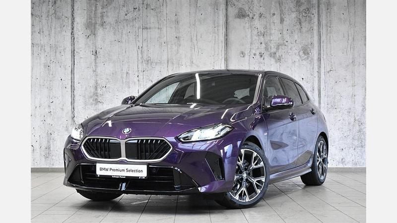 Thundernight metalizowany Używany 2025 BMW 120 Shadowline Hatchback | 163 959 zł (Dobra cena) - Obraz 1/3