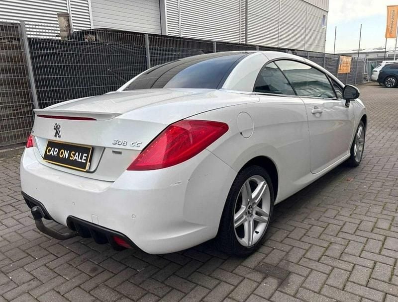 Używany Peugeot 308 CC 111 KM (81 kW) 2011 Biały Kabriolet