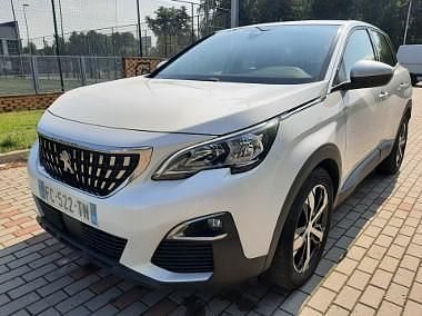 Biały Używany 2018 Peugeot 3008 SUV | 53 900 zł (Dobra cena) - Obraz 1/4