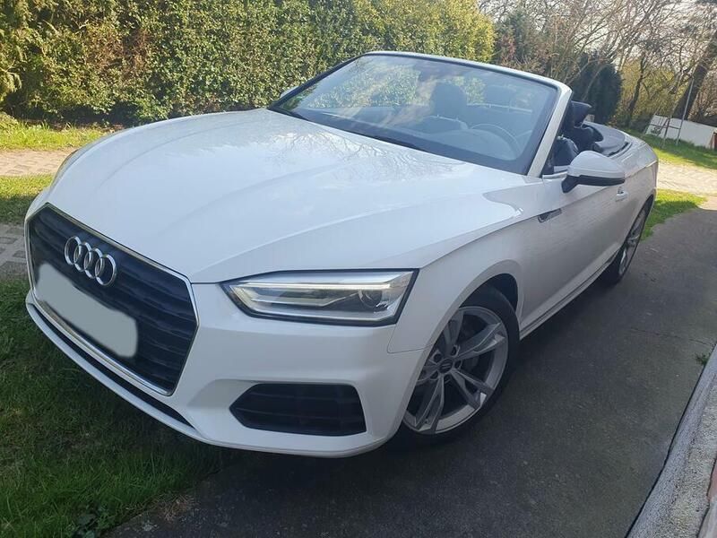 Biały Używany 2018 Audi A5 Cabriolet Kabriolet | 119 000 zł - Obraz 1/4