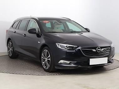 Czarny Używany 2019 Opel Insignia Kombi | 65 999 zł (Drogi) - Obraz 1/4