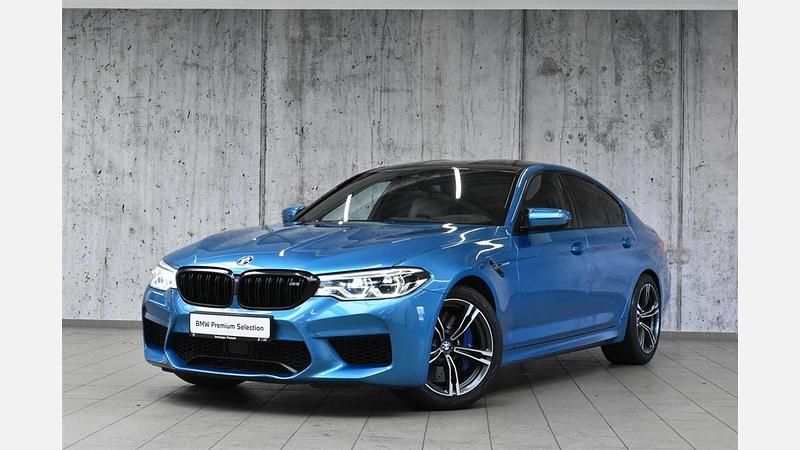 Snapper rocks blue metallic metalizowany Używany 2018 BMW M5 Sedan/Limuzyna | 274 900 zł (Dość drogi) - Obraz 1/3
