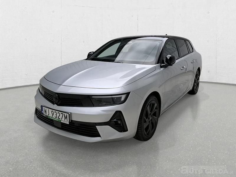 Używany Opel Astra 2024 Srebrny Kombi