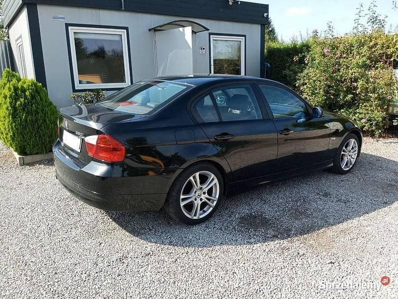 Używany BMW 320 150 KM (110 kW) 2006 Czarny Sedan/Limuzyna