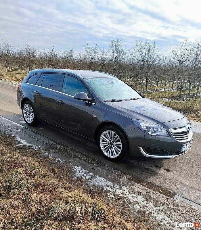 Używany Opel Insignia 2016 Szary Kombi