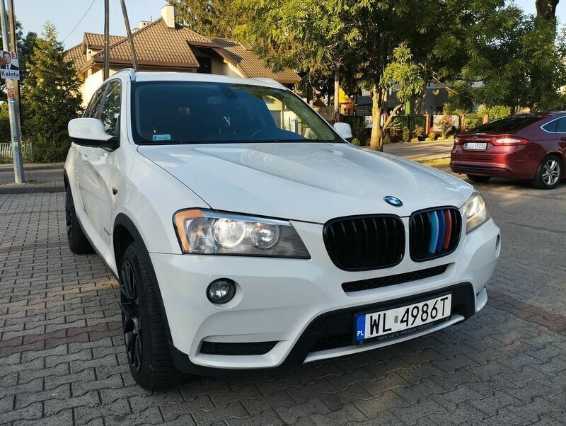Biały Używany 2011 BMW X3 SUV | 63 000 zł - Obraz 1/4