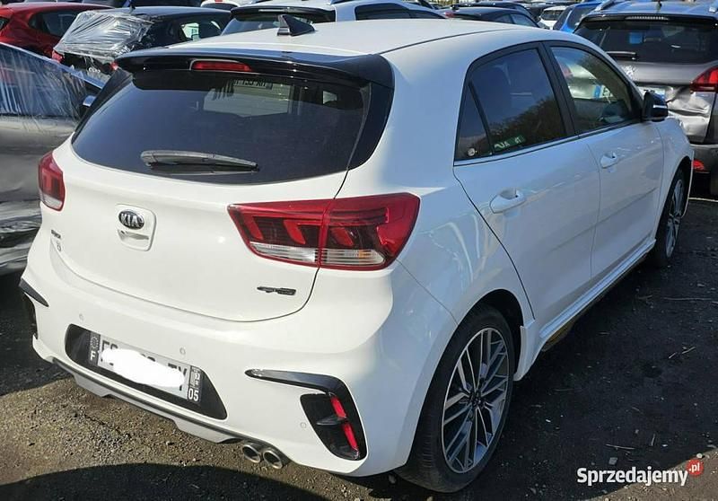 Używany Kia Rio 2019 Biały Hatchback