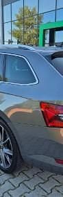 Używany Skoda Superb 200 KM (147 kW) 2022 Szary Kombi