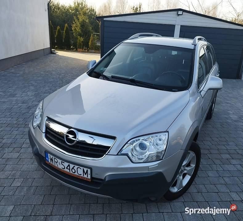 Używany Opel Antara 150 KM (110 kW) 2008 Srebrny SUV