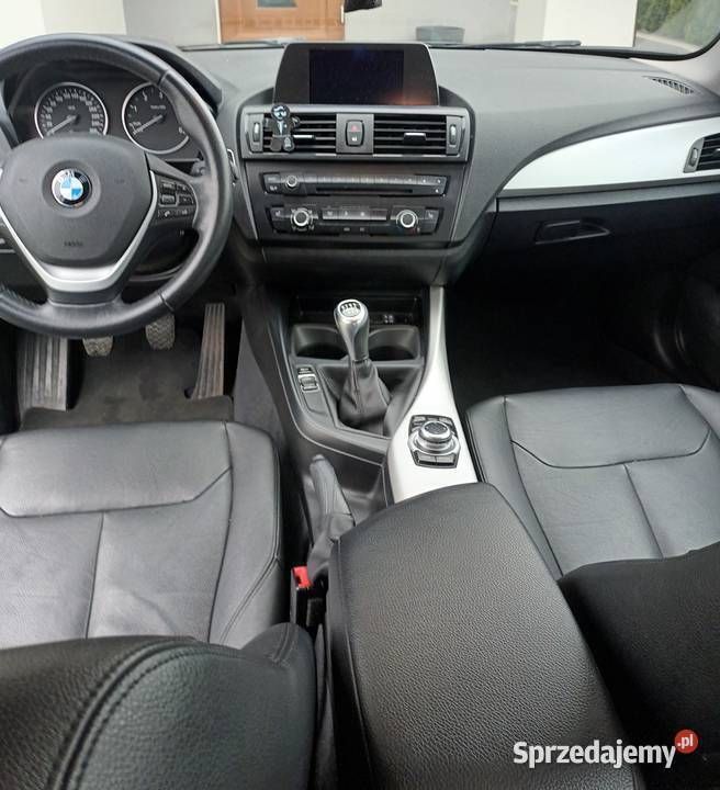 Czarny Używany 2013 BMW 116 Hatchback | 25 000 zł (Super Cena) - Obraz 1/4