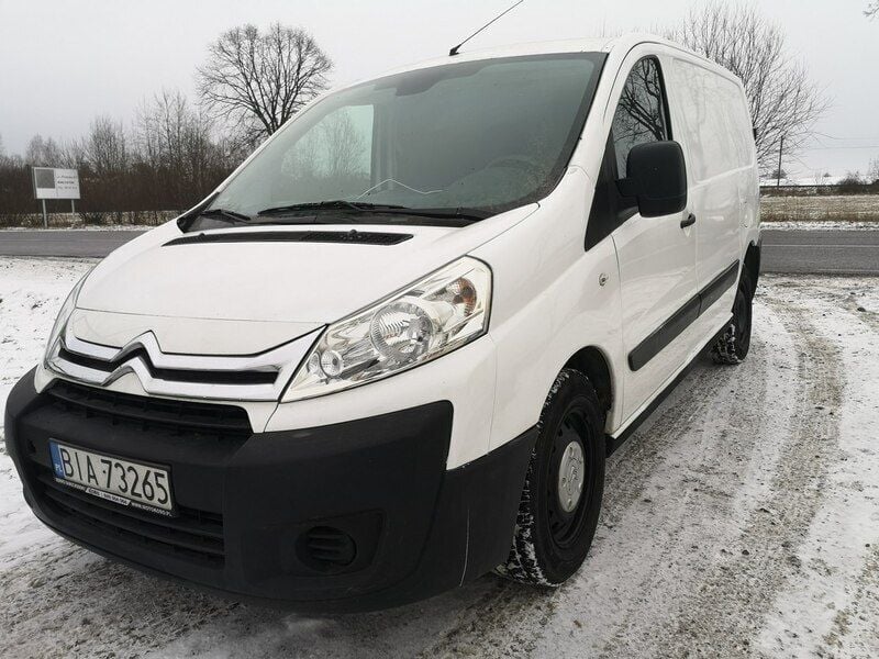 Biały Używany 2015 Citroën Jumpy Minivan | 21 000 zł - Obraz 1/4
