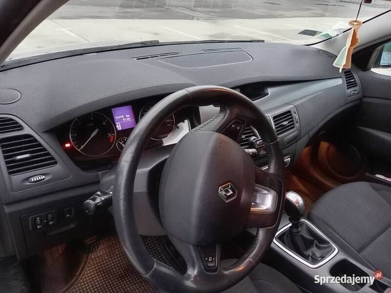 Używany Renault Laguna III 2007 Srebrny Hatchback